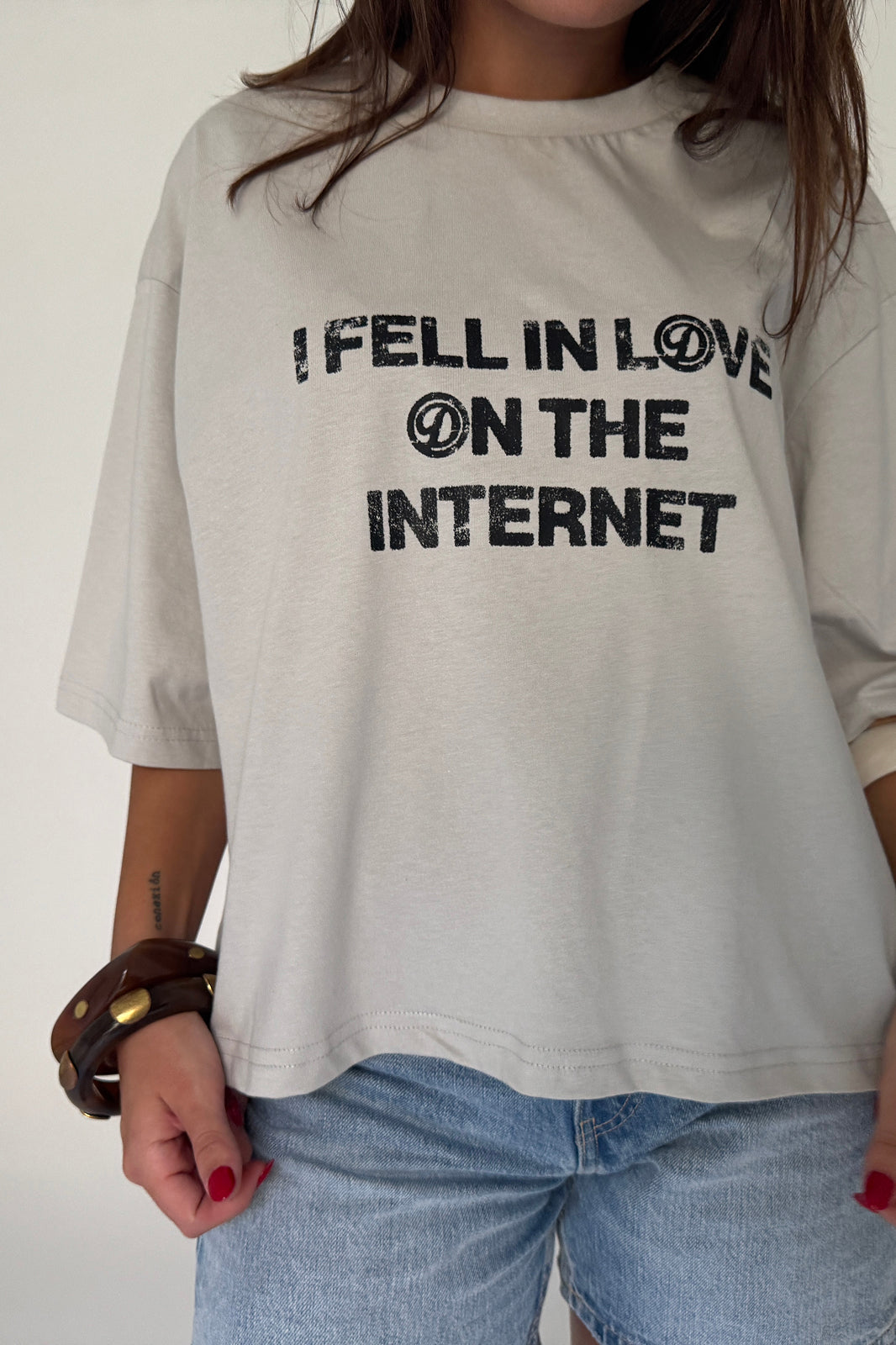 I FELL IN LOVE ON THE INTERNET TEE