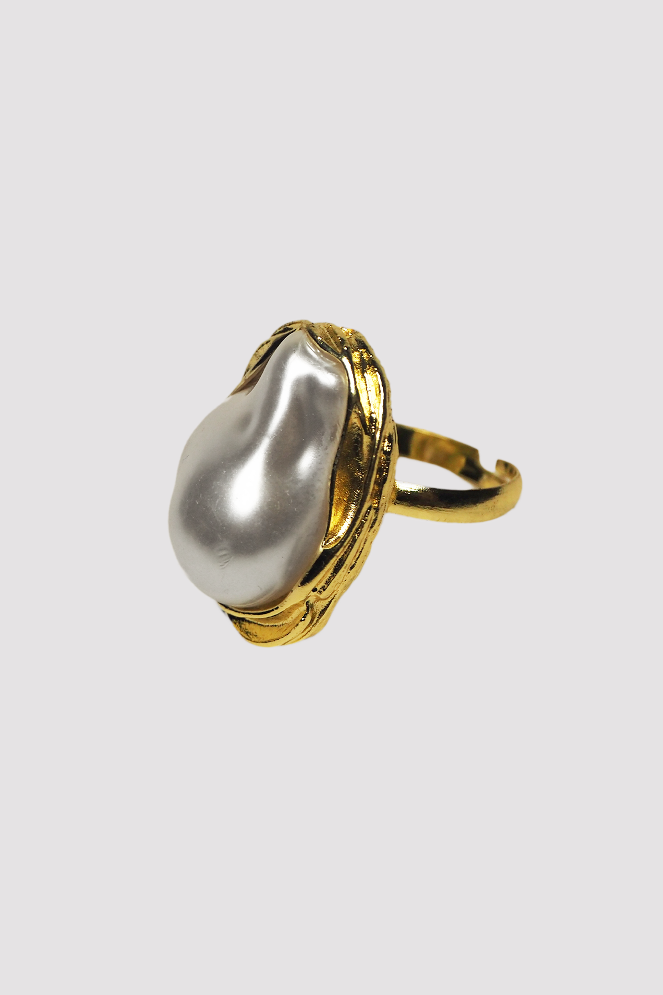 PEARL RING