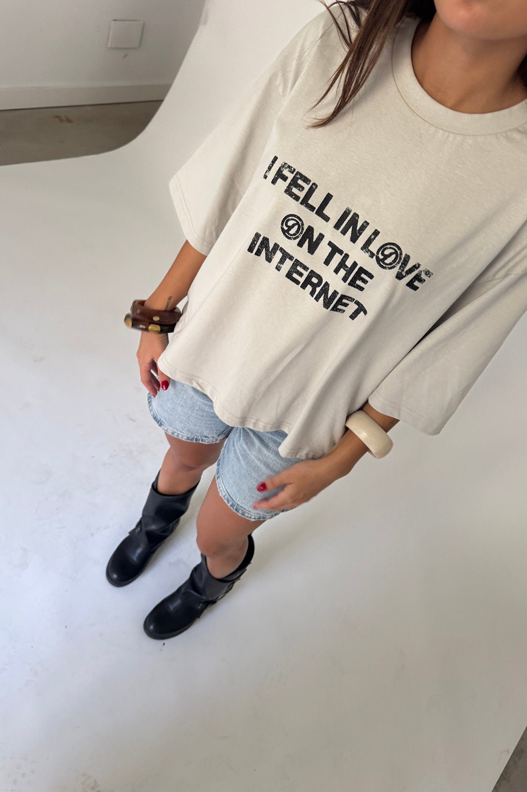 I FELL IN LOVE ON THE INTERNET TEE