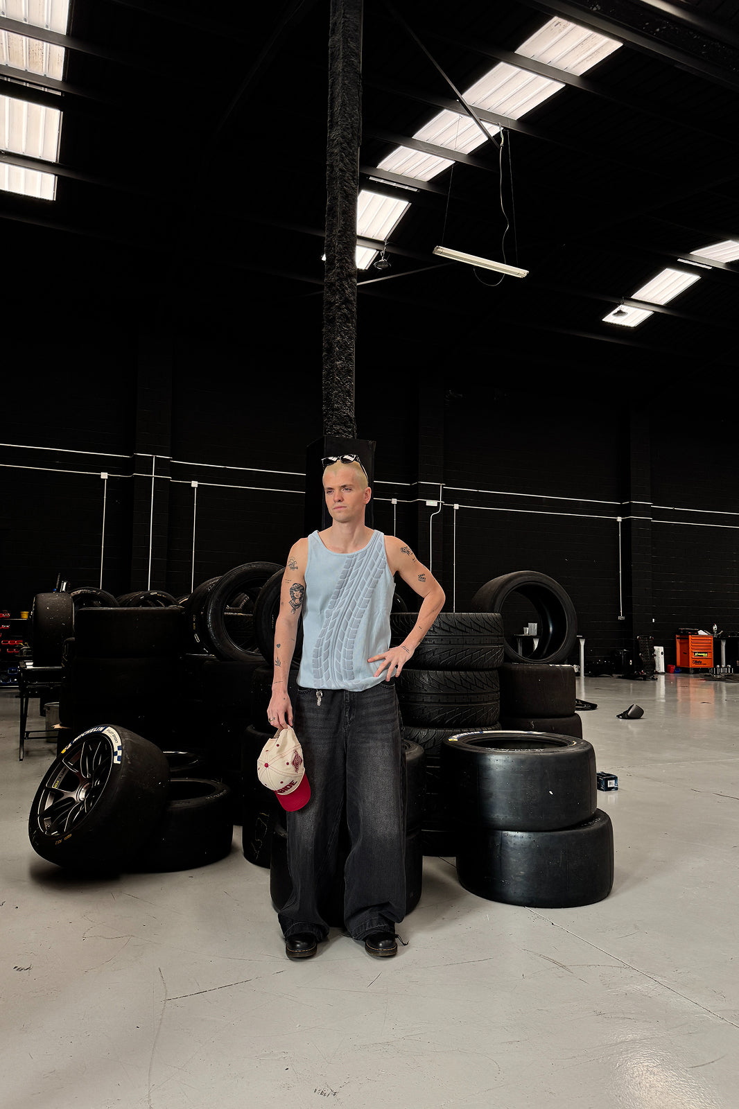 WHEEL TANK TOP