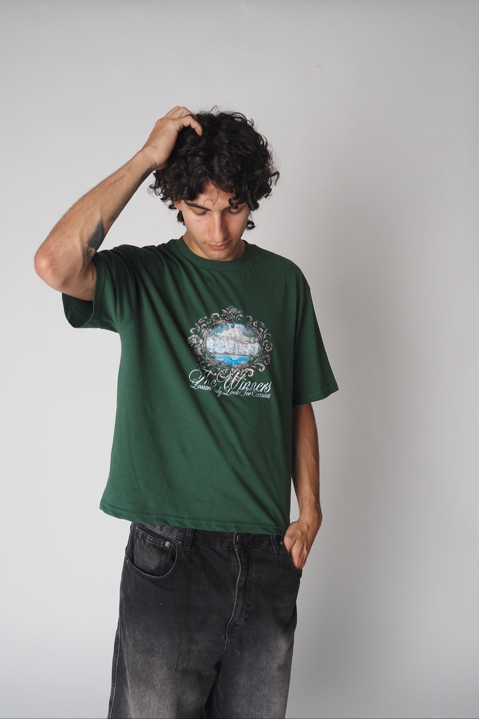 NEVER GIVE UP GREEN TEE