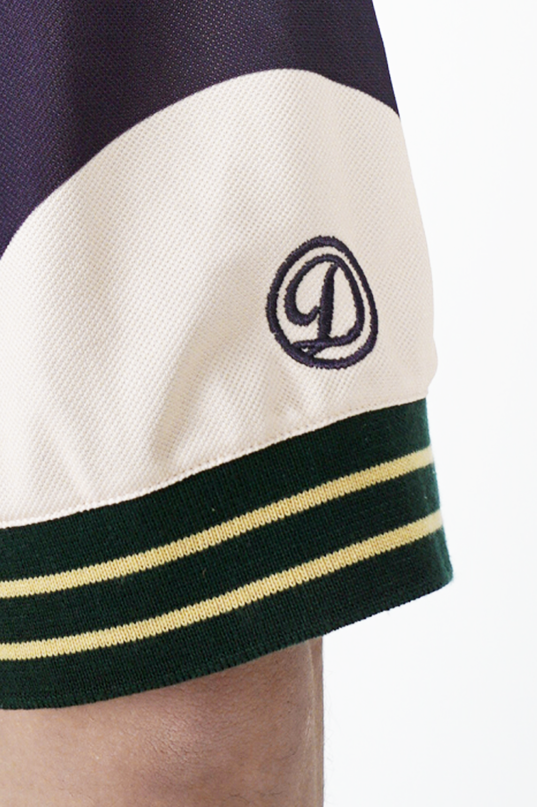 ESCUDERIA TEE